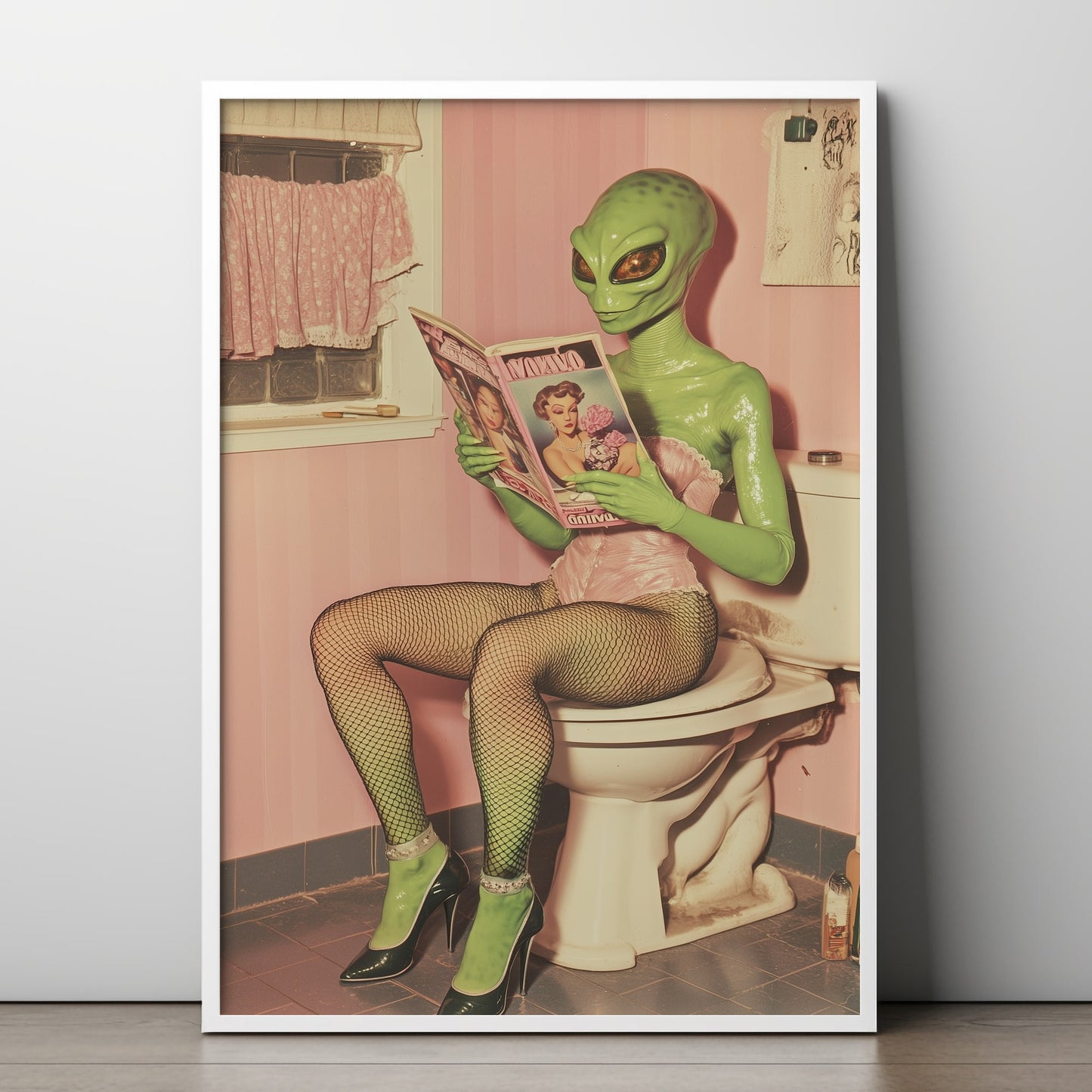 Beam Me Up Susie Poster | Alien Art