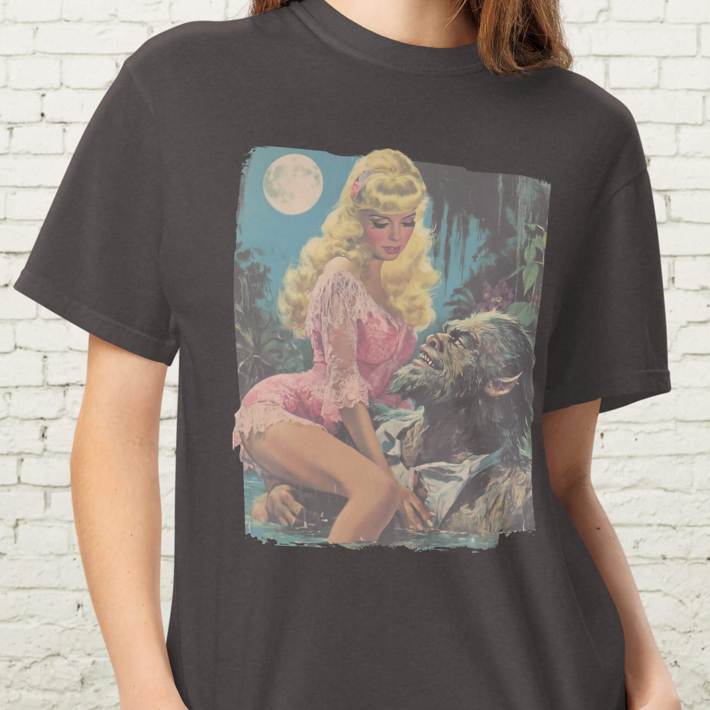 When Hairy Met Sally Unisex T-shirt | Werewolf Shirt